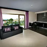 Areias Village Αλμπουφέιρα