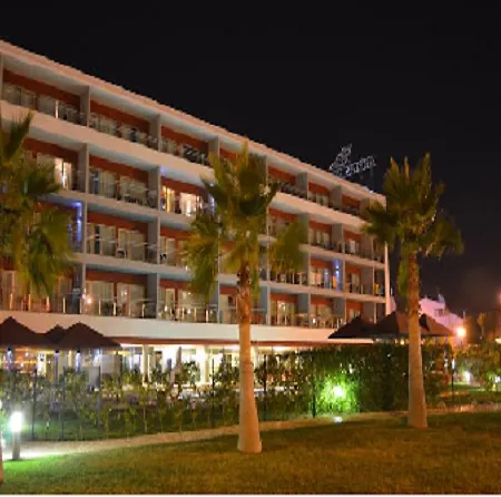 Hotel Areias Village