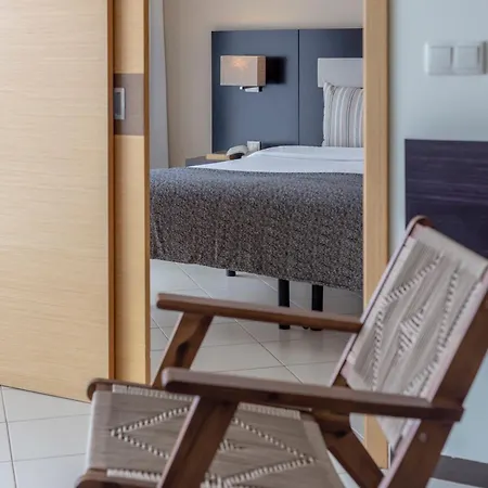 Areias Village 호텔 4*