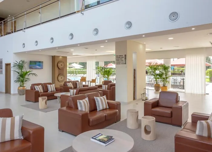 Hotel Areias Village 4*