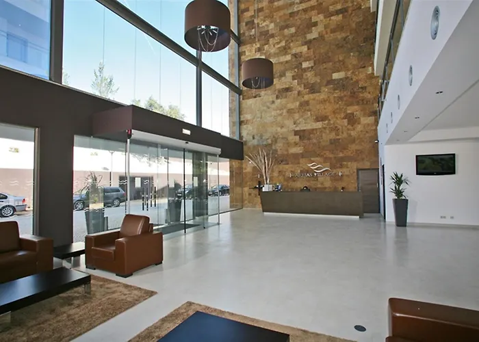 Areias Village Hotel 4*