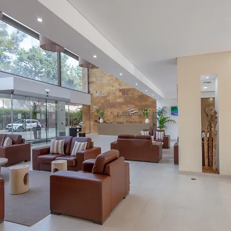 Areias Village Hotell 4*