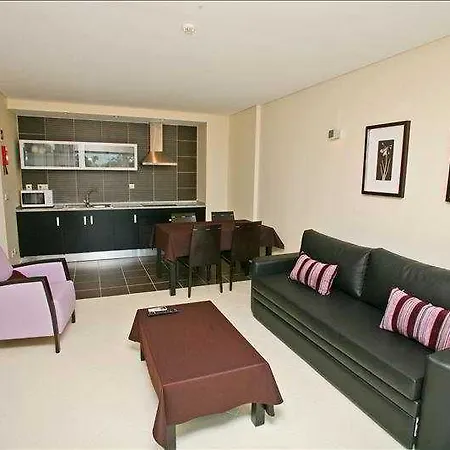 Areias Village Hotell 4*