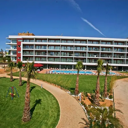 Areias Village Hotell 4*
