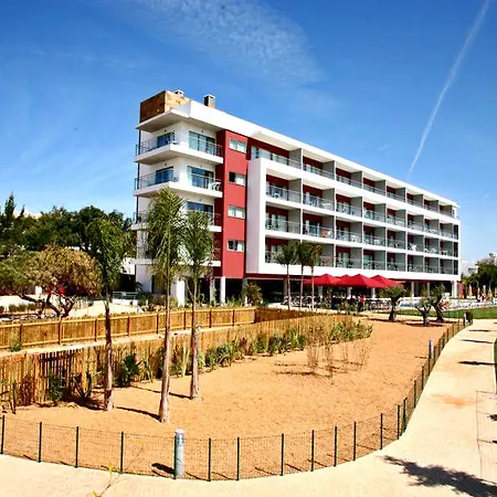 Отель Areias Village Албуфейра